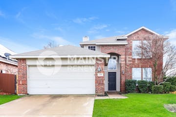 532 Pinnacle Dr Cedar Hill, TX 75104